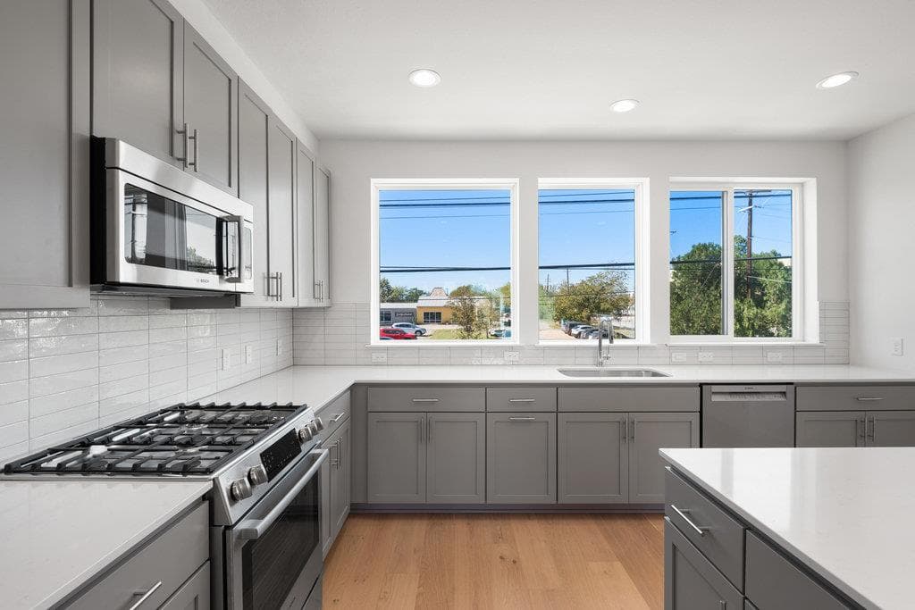 3600 Jetson Way #4