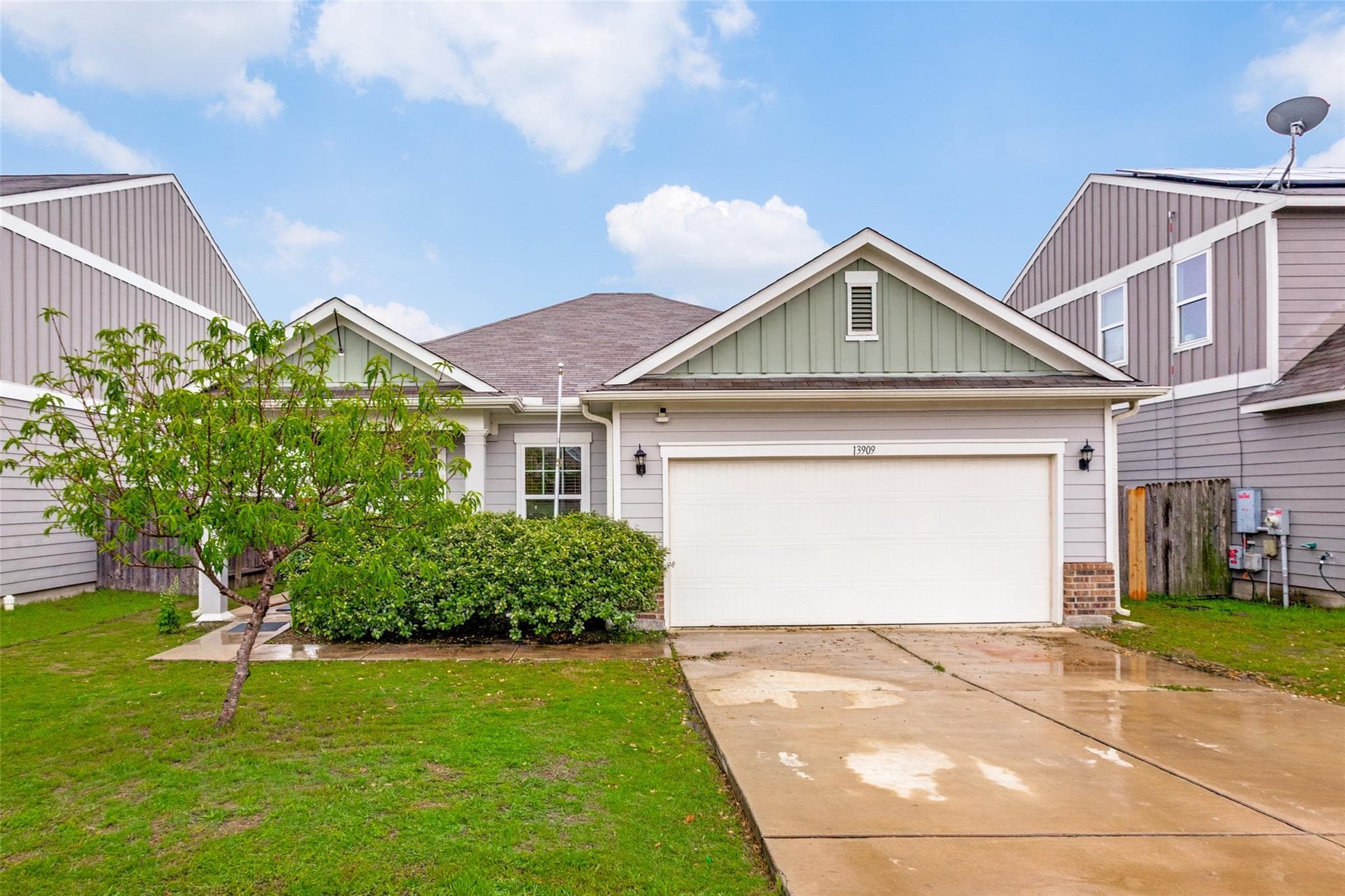 13909 Sherri Berry Way