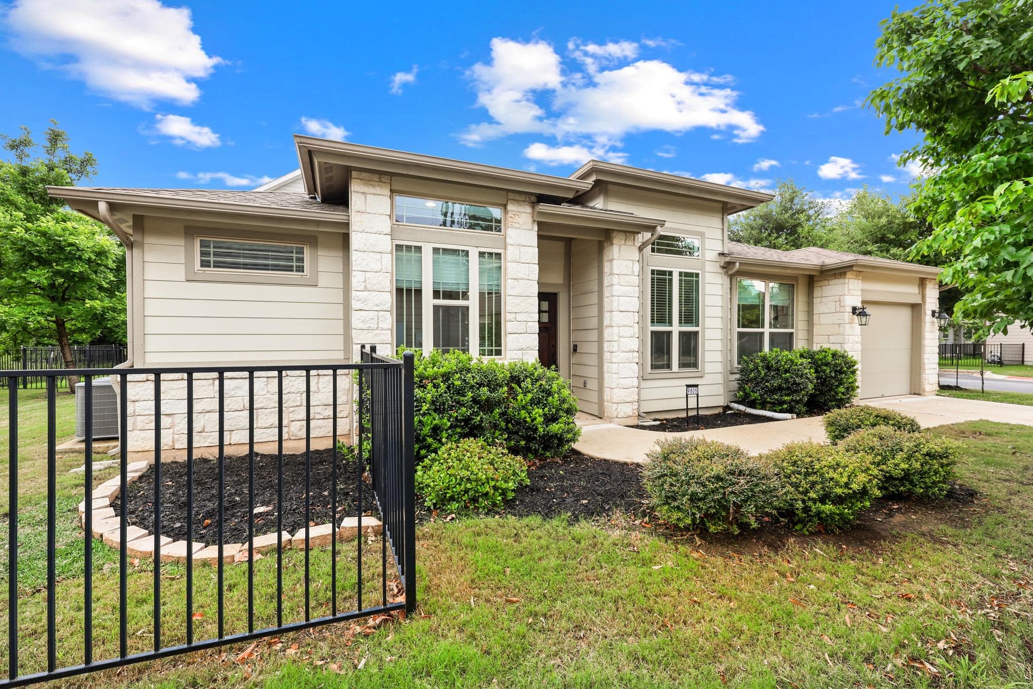 9805 McKnight Loop #38
