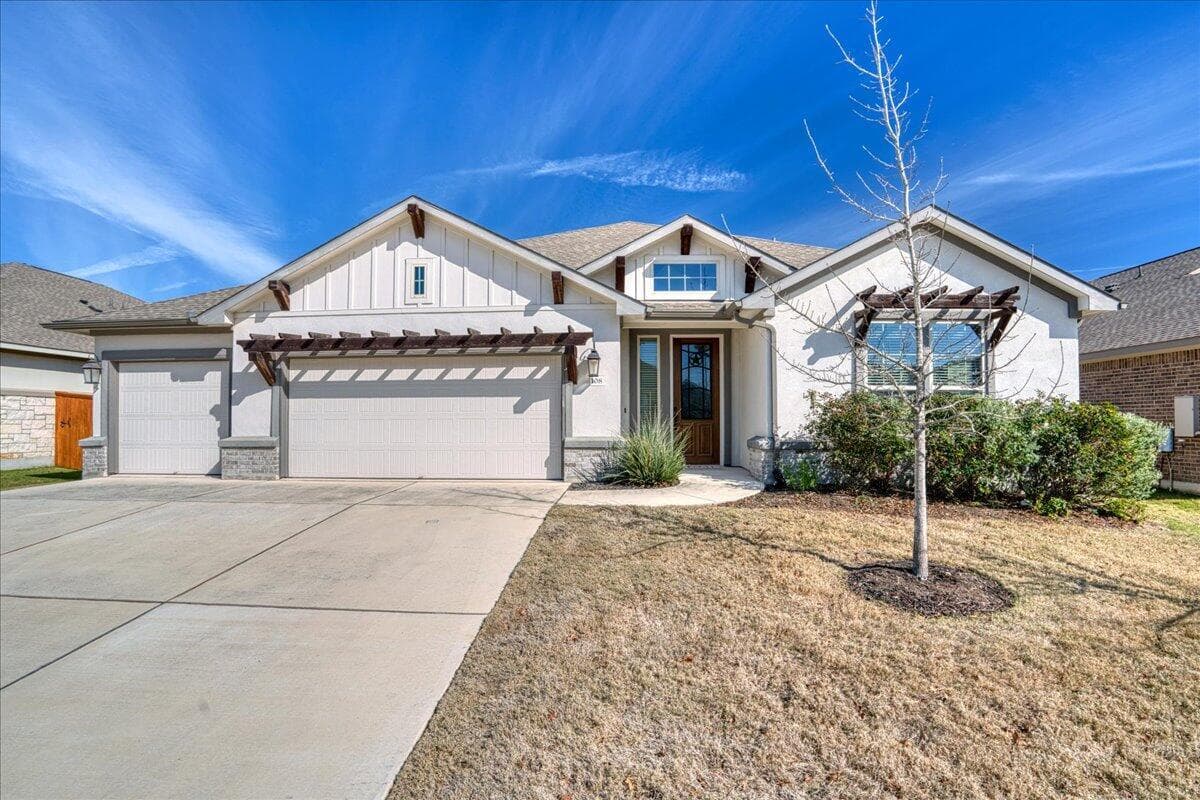 108 Strata Dr