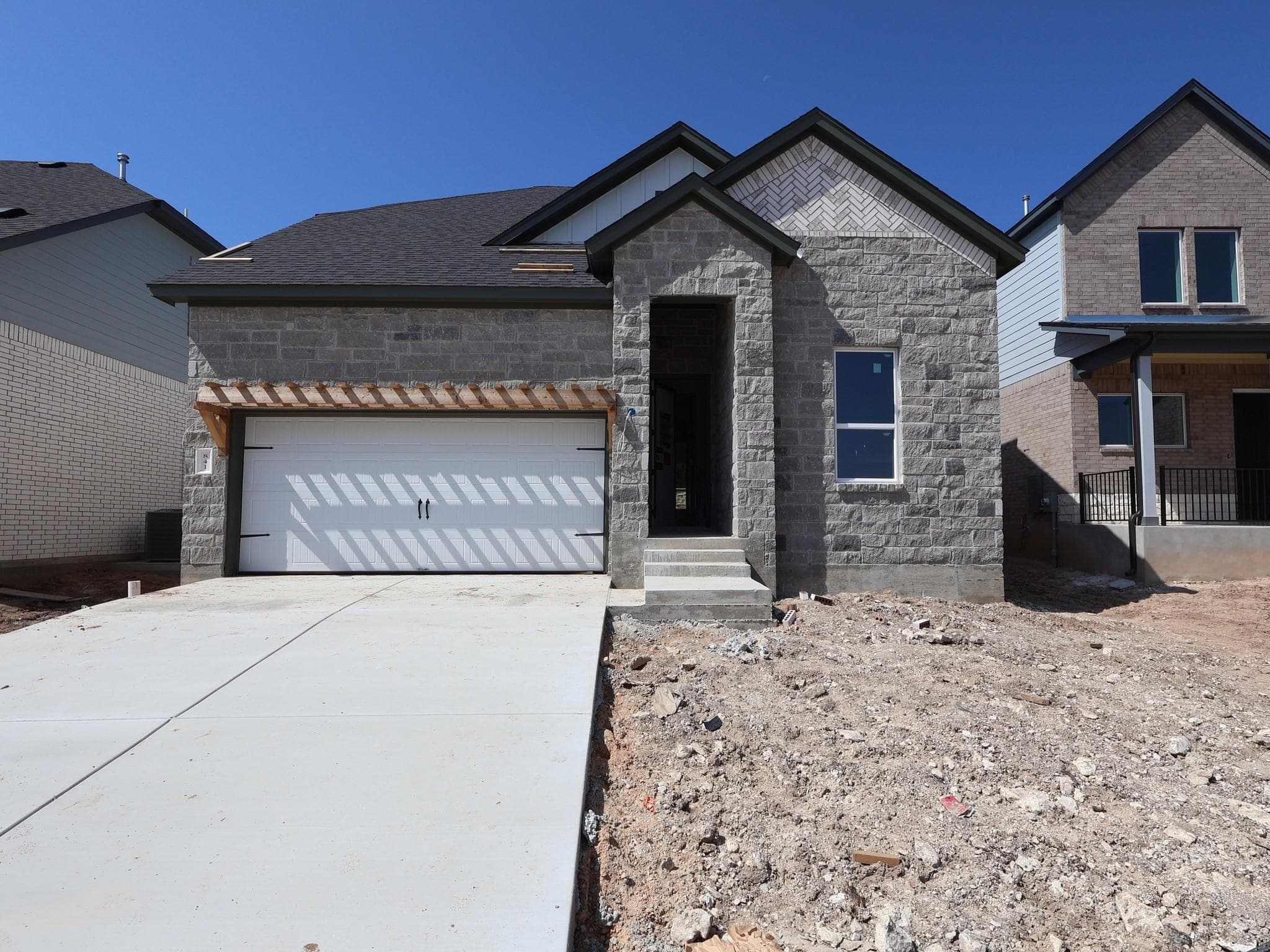 841 Corvallis Dr