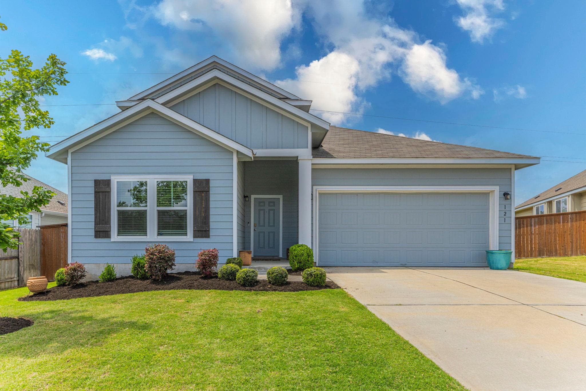 121 Mountain Sage Loop