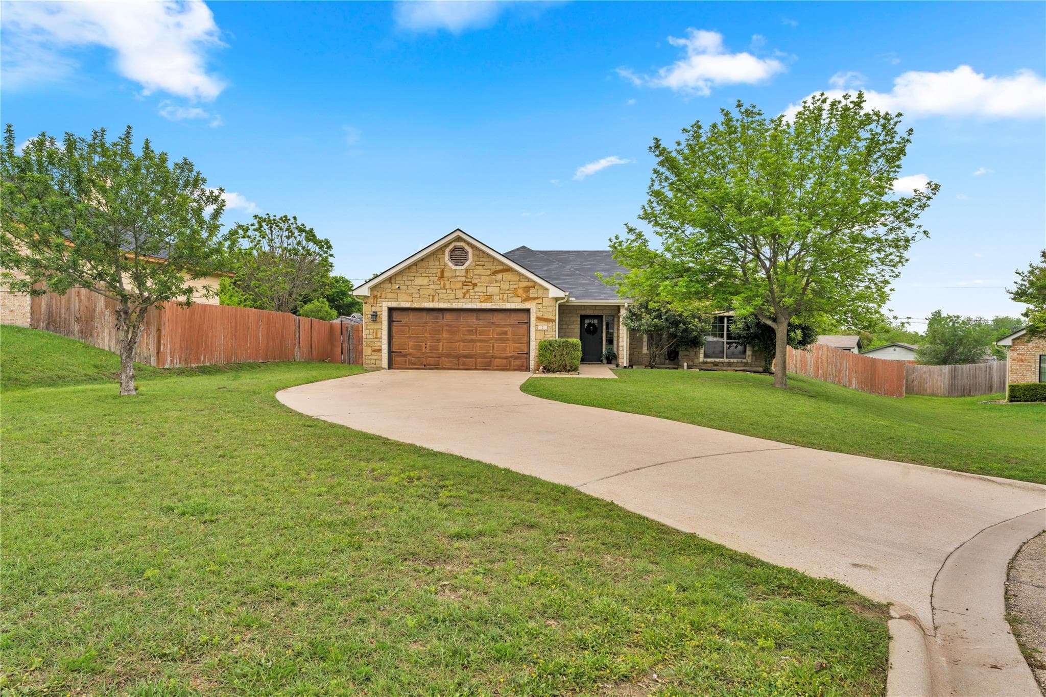 7 Westridge Pl