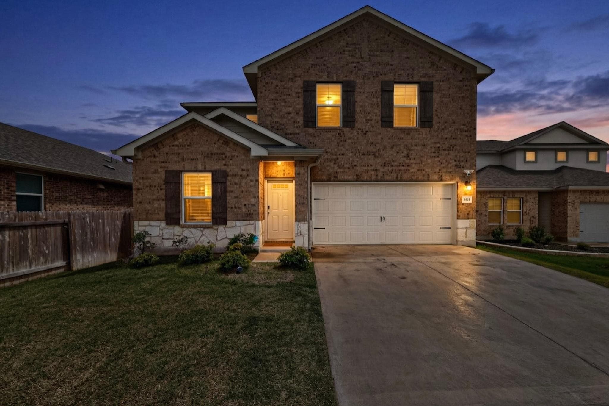 17617 Fairbridge Ln