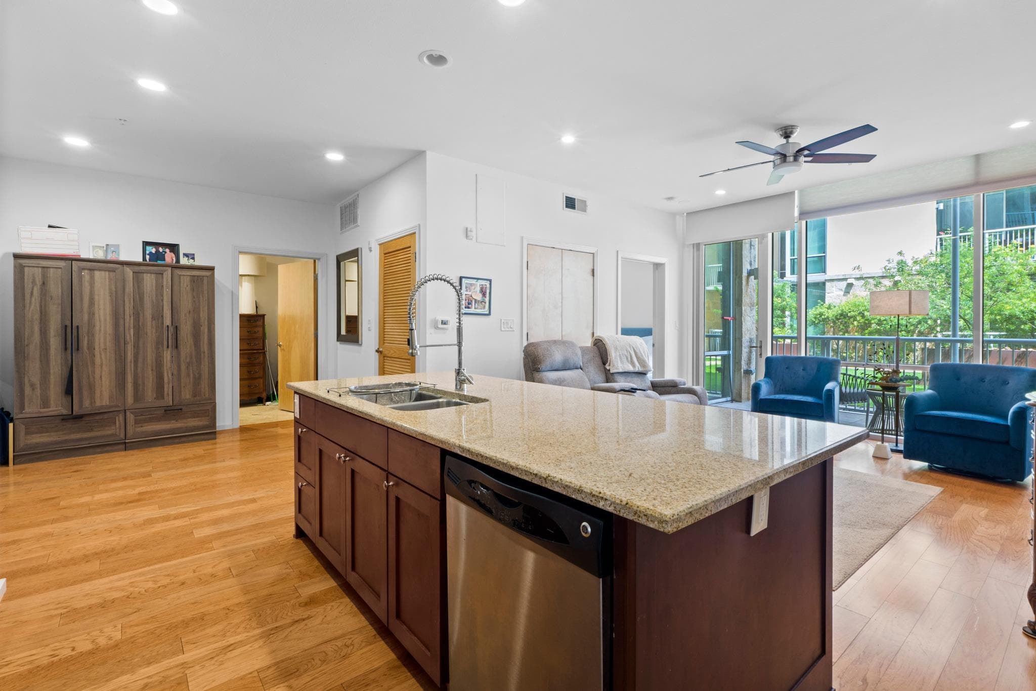 1600 Barton Springs Rd #5102