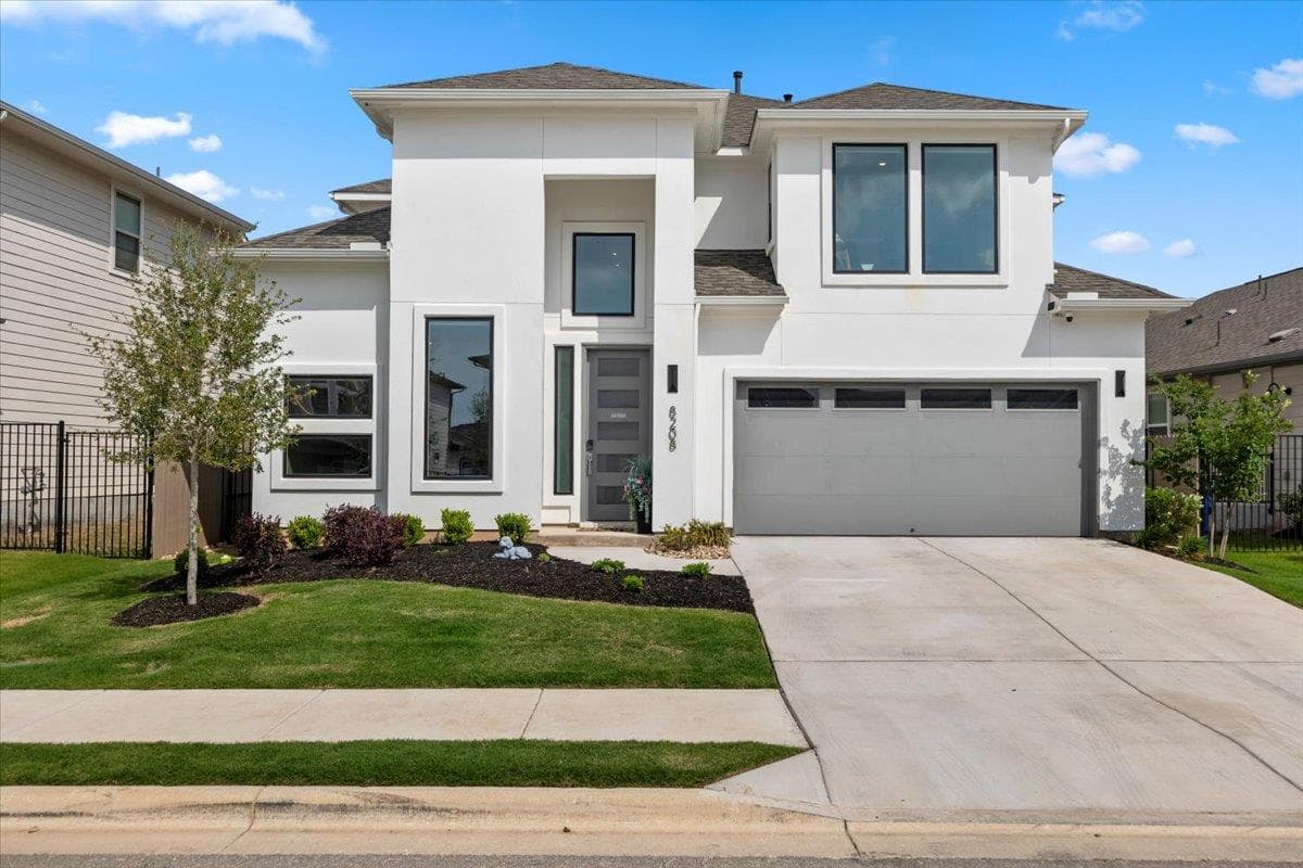 8208 Thelma Jean Dr