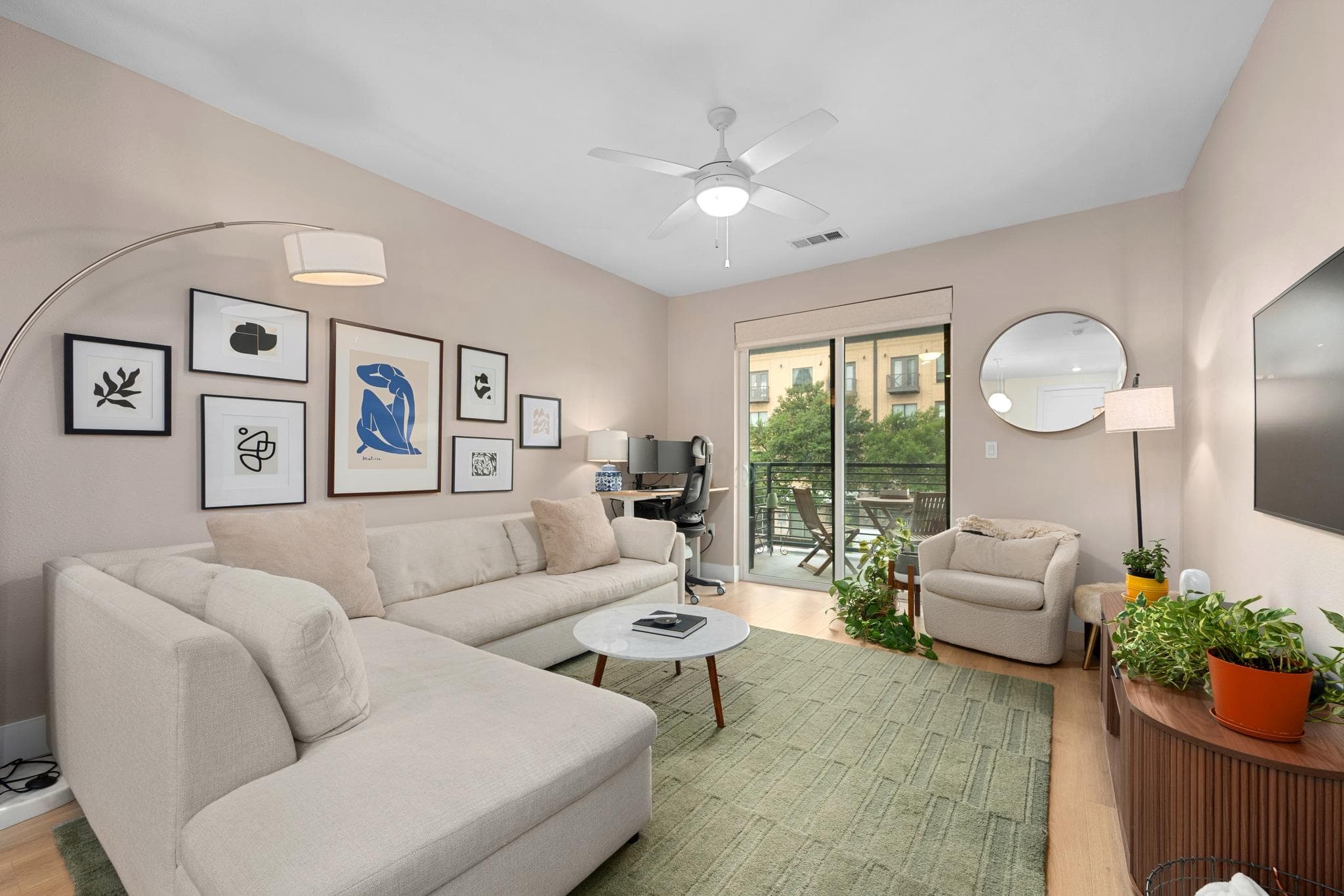 1701 Simond Ave #215