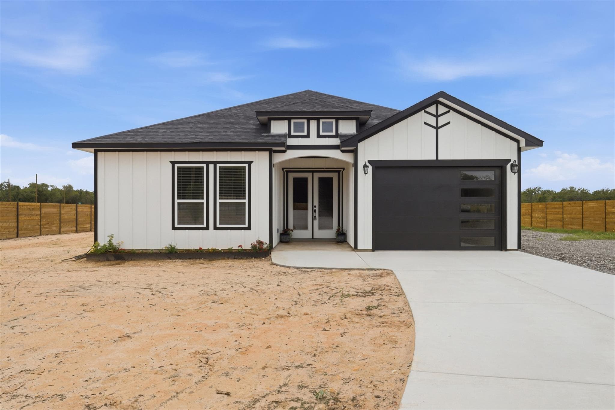 123 Los Robles Rd