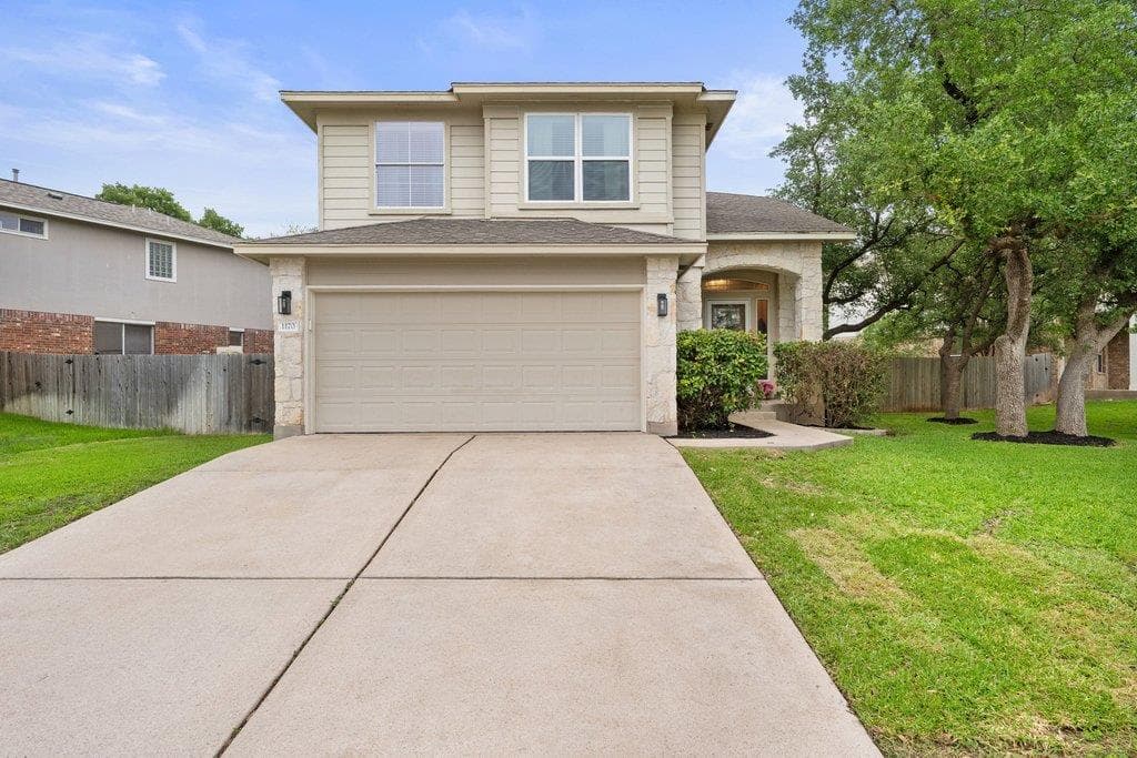 1170 Stone Forest Trl