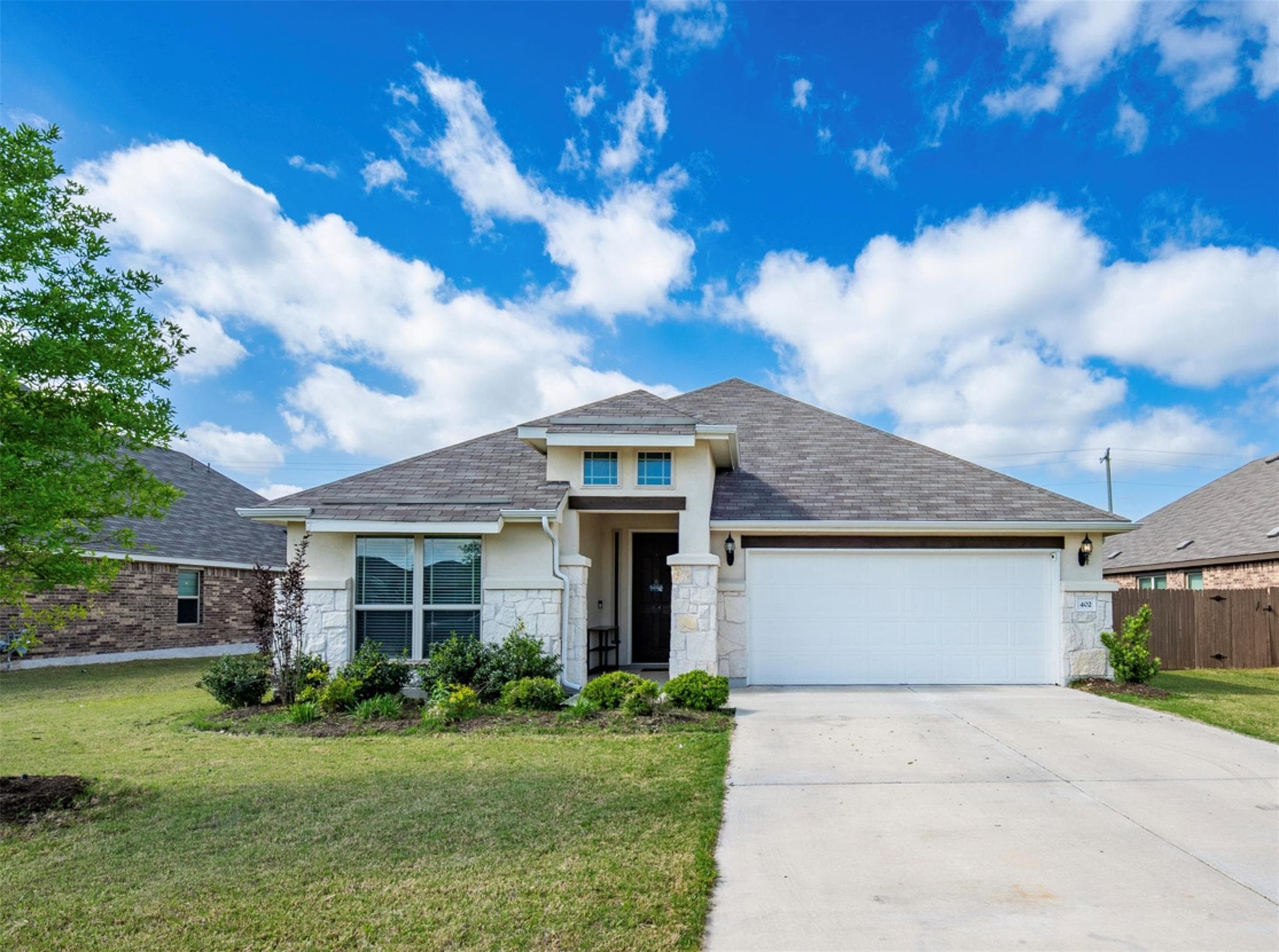 402 Pulitzer Dr