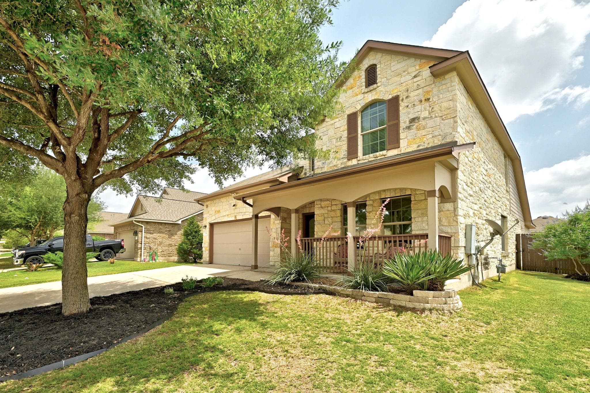 184 Coral Stone Trl