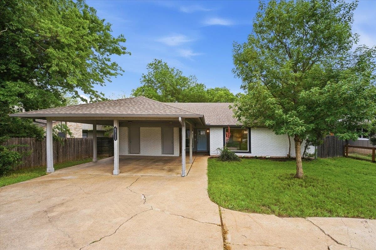 6711 West Gate Blvd #B
