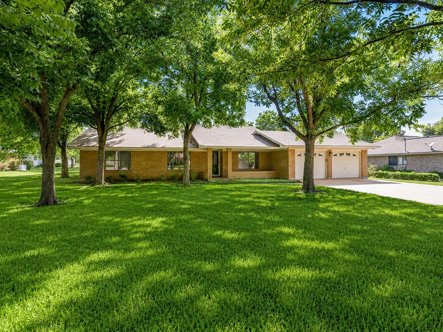 2707 North Dr