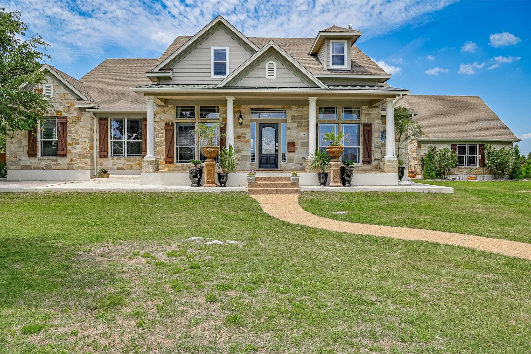108 High Plains Trl