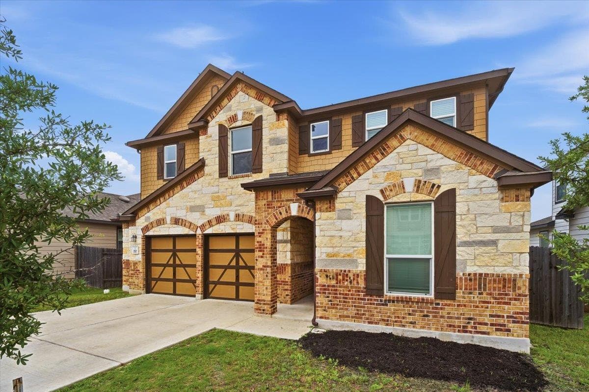 282 Crimson Ln