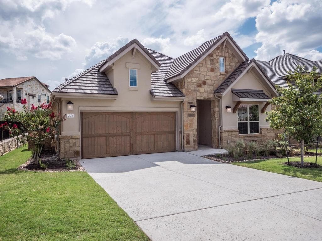 204 Maxwell Way #39