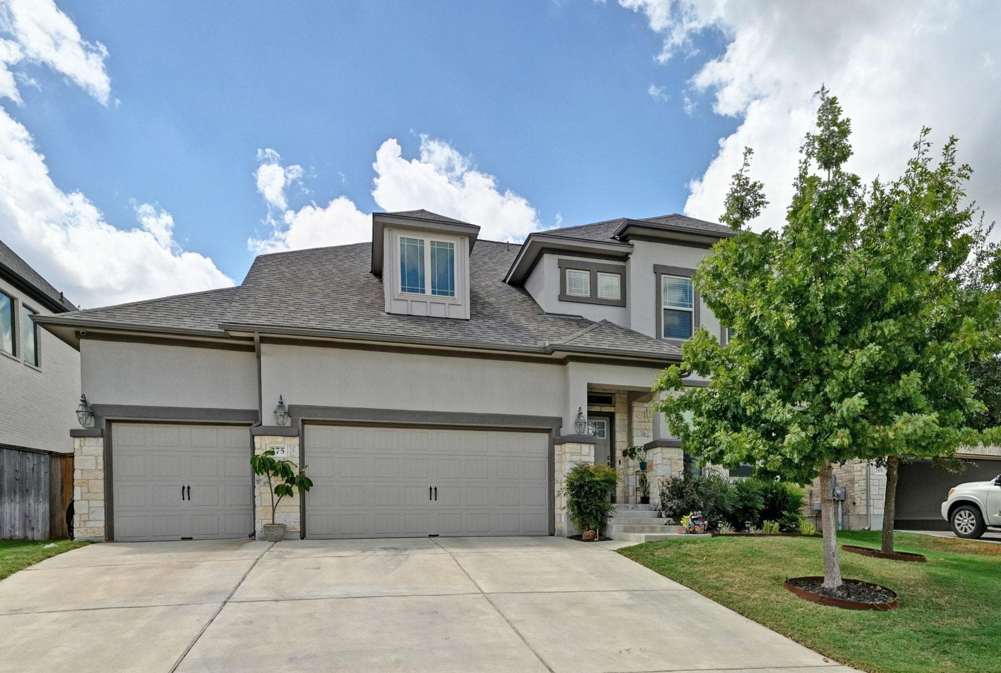 275 Coyote Creek Way