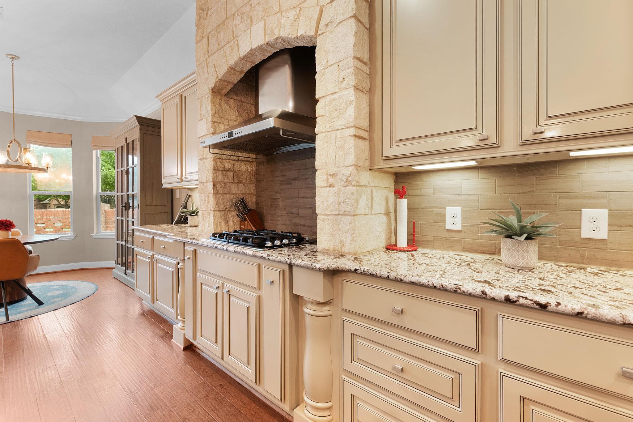 4507 Monterosa Ln