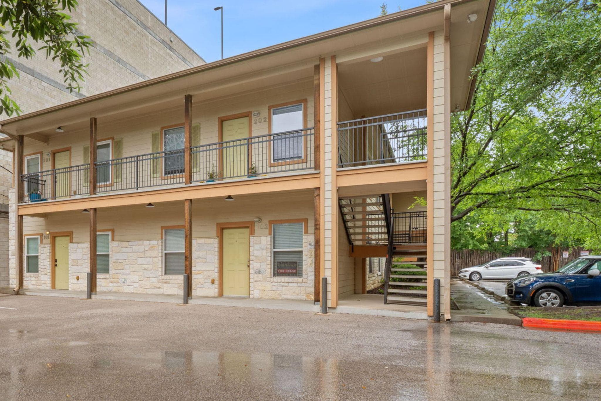 2106 Cullen Ave #206