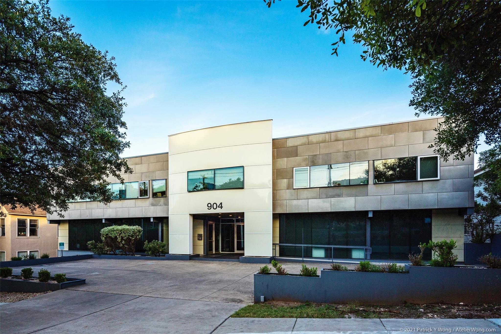 904 West Ave #101