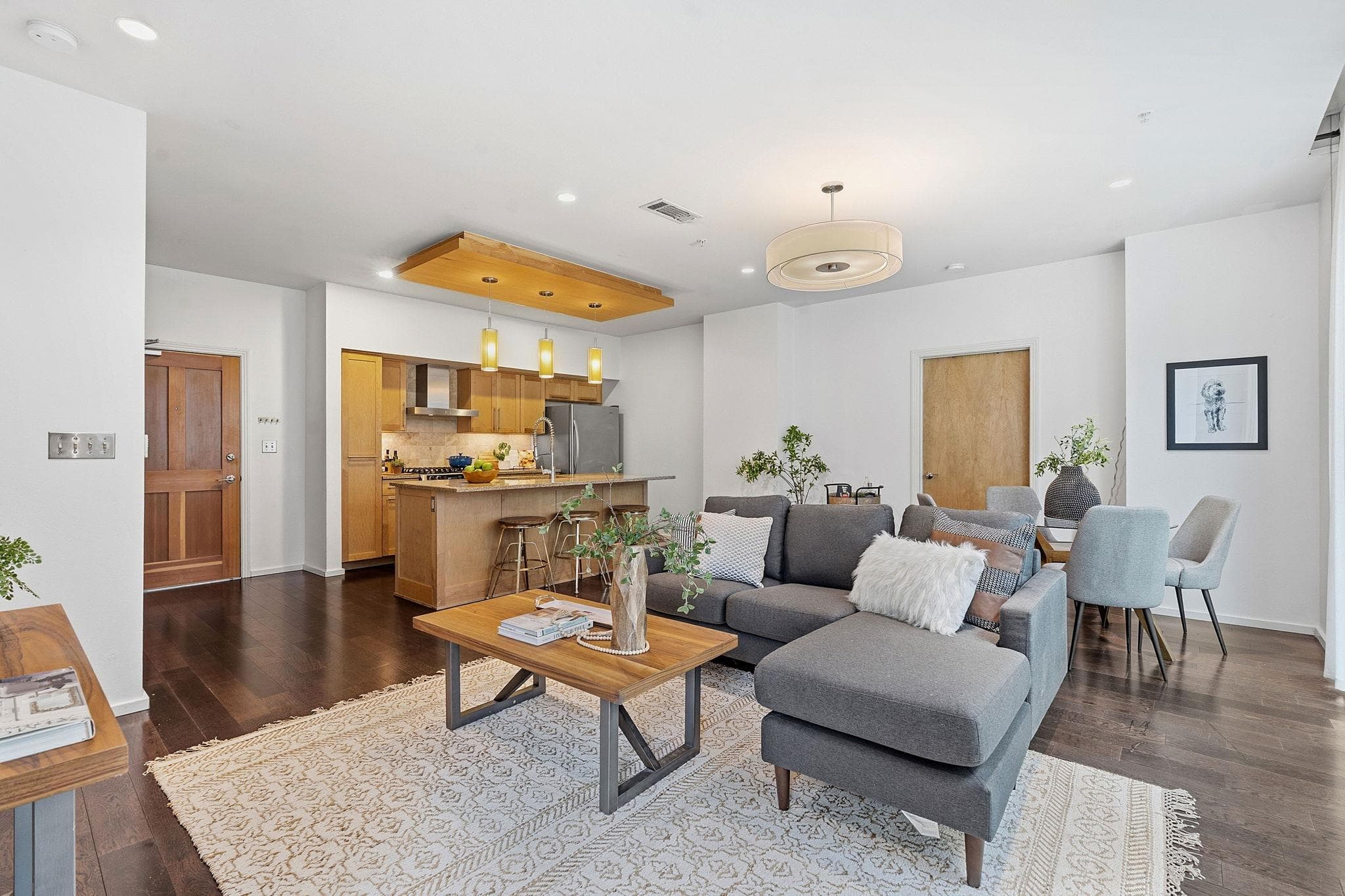 1600 Barton Springs Rd #5103