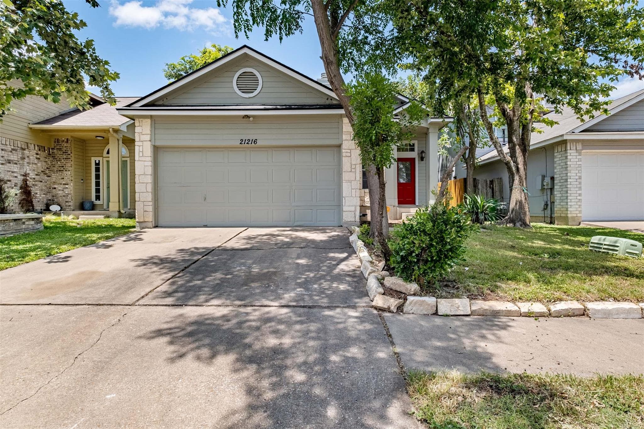 21216 Derby Day Ave