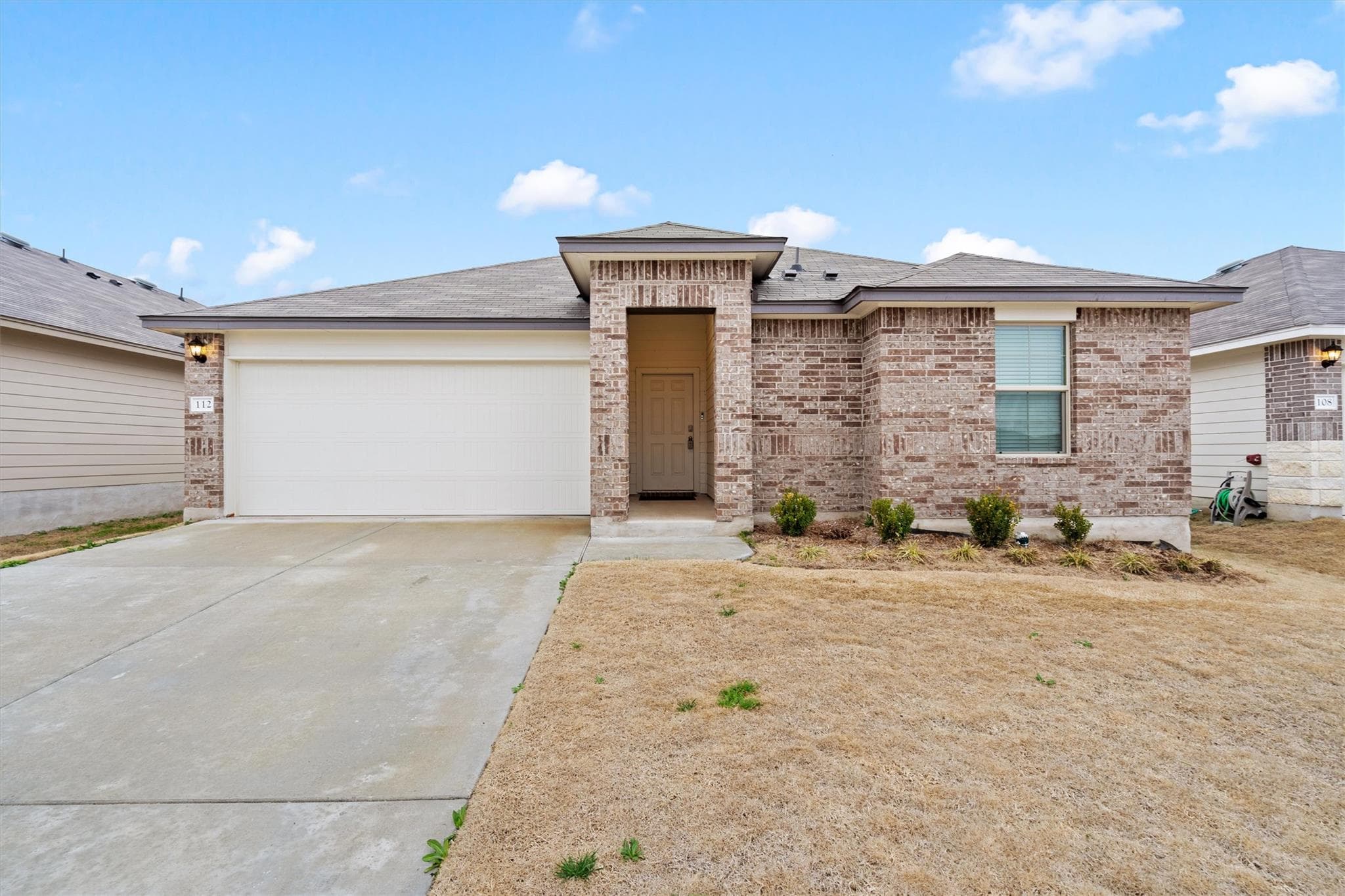 112 Ragnar Dr
