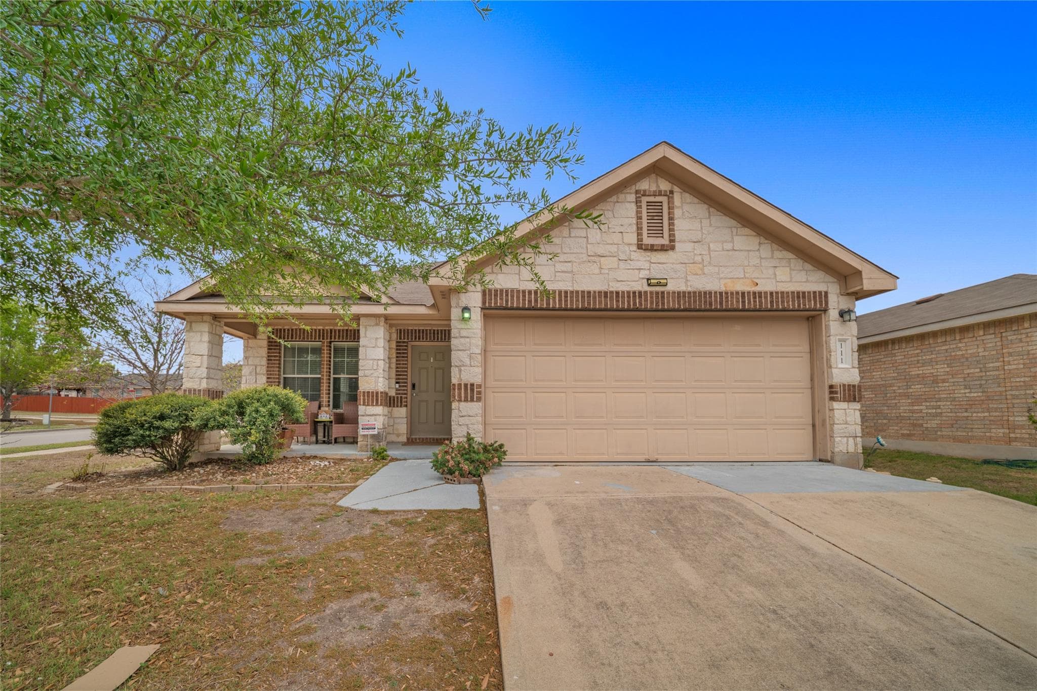 111 Lynn Crest Bnd