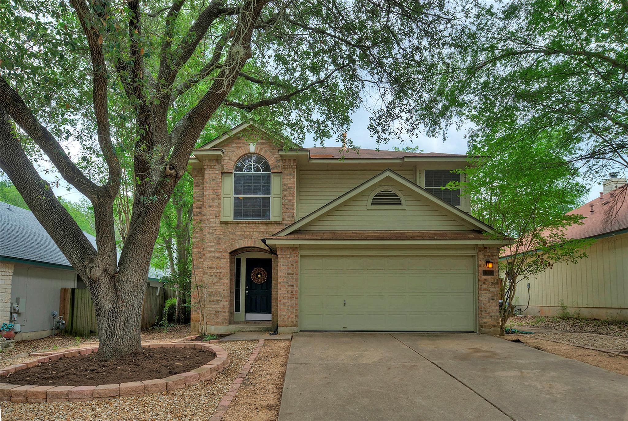 1319 Strickland Dr