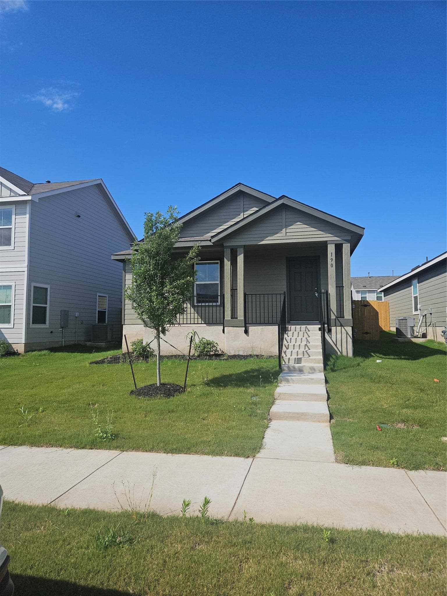 190 Sormonne Loop
