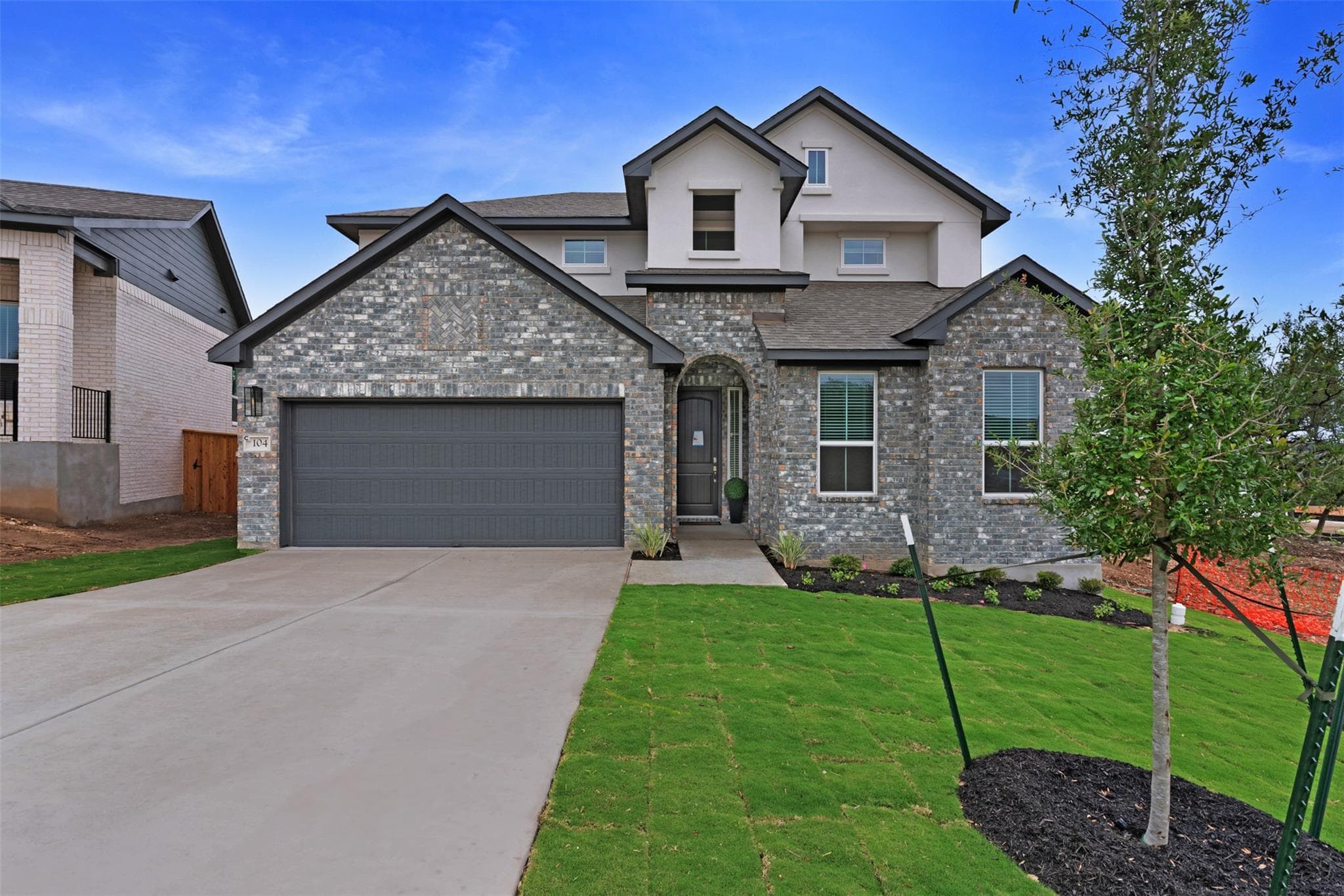 4304 College Square Dr