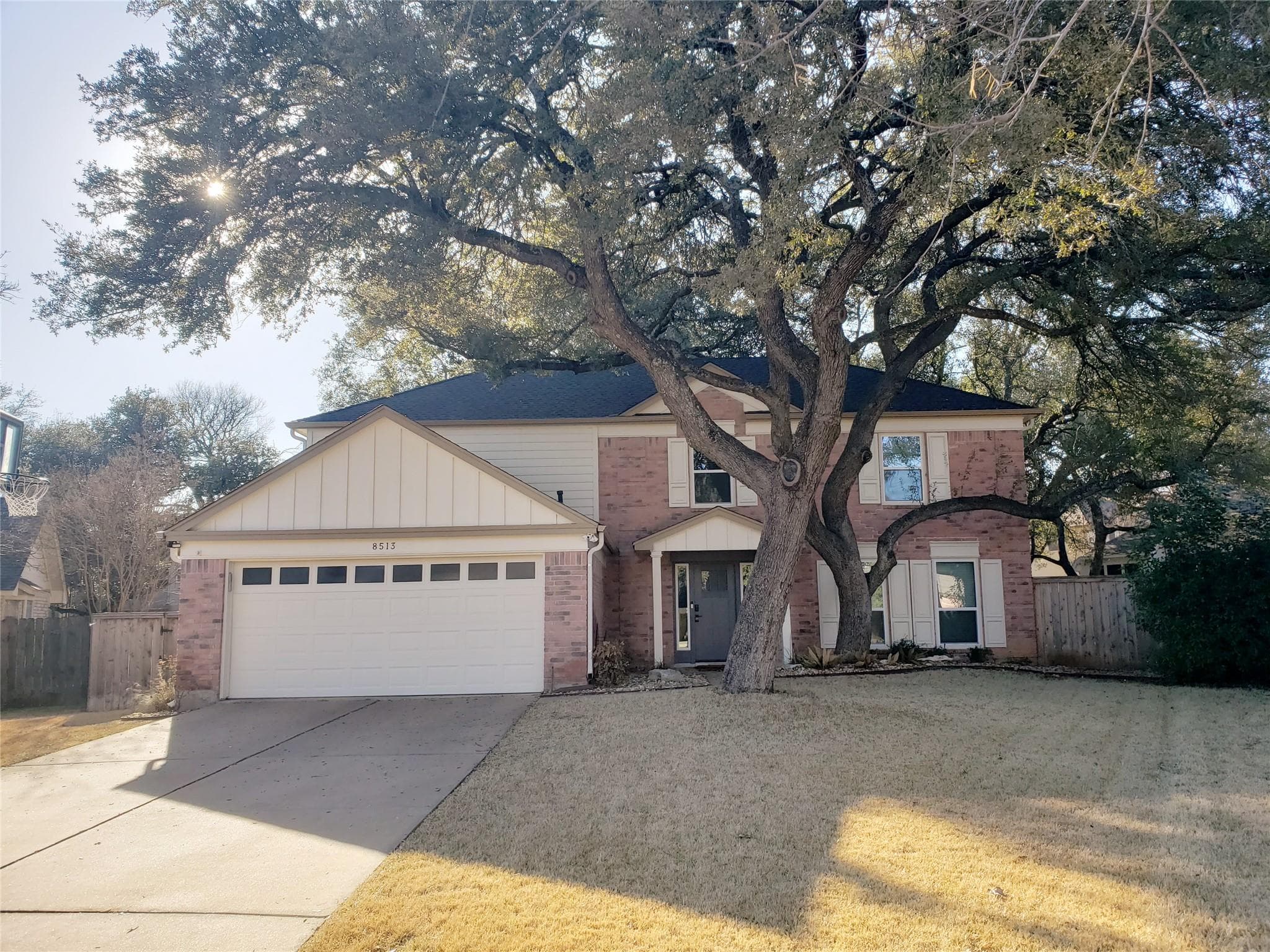 8513 Portage Cv