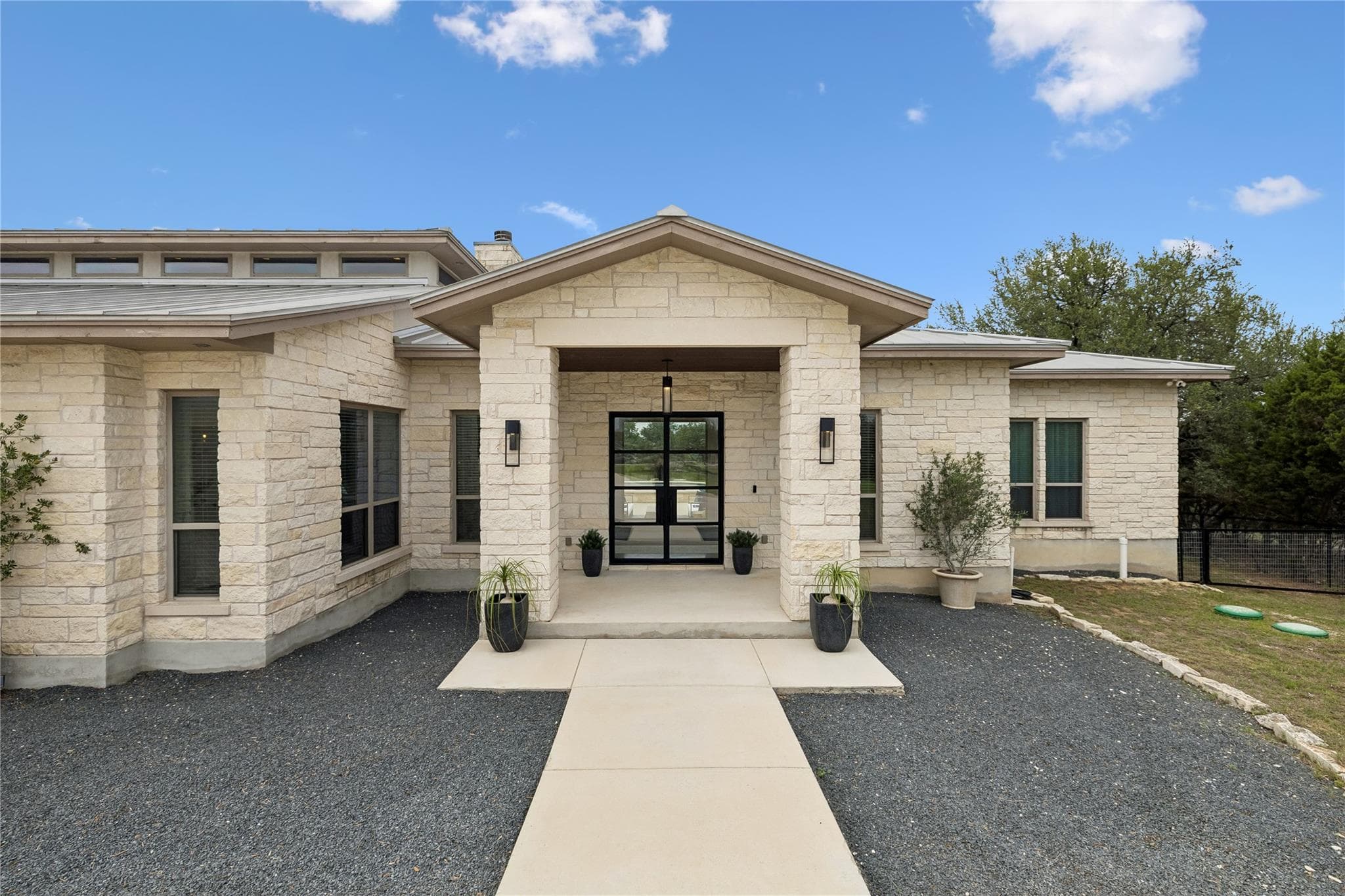 3214 Comal Springs None