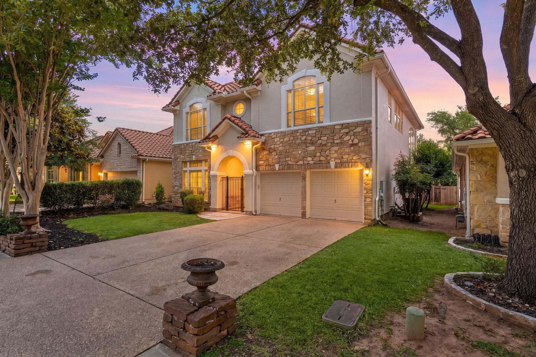 15321 Interlachen Dr