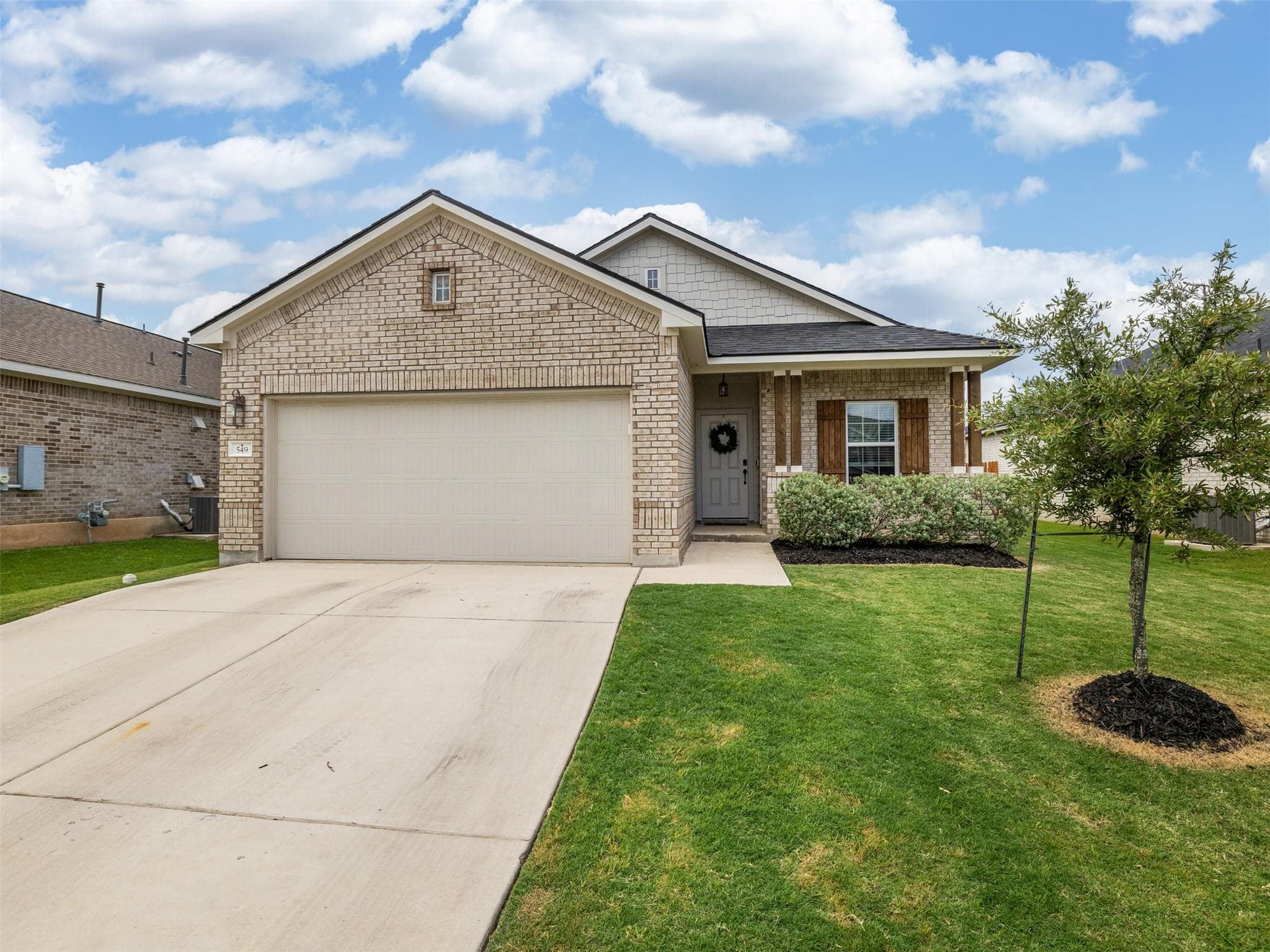 549 Warlander Way