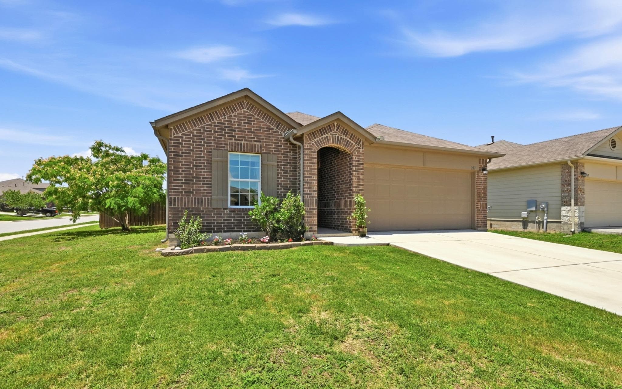 227 Hess Dr