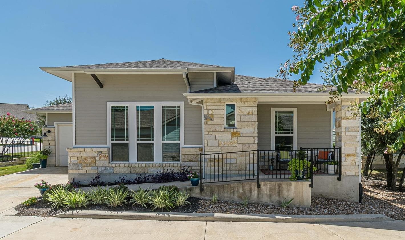 108 Mulligan Dr #103