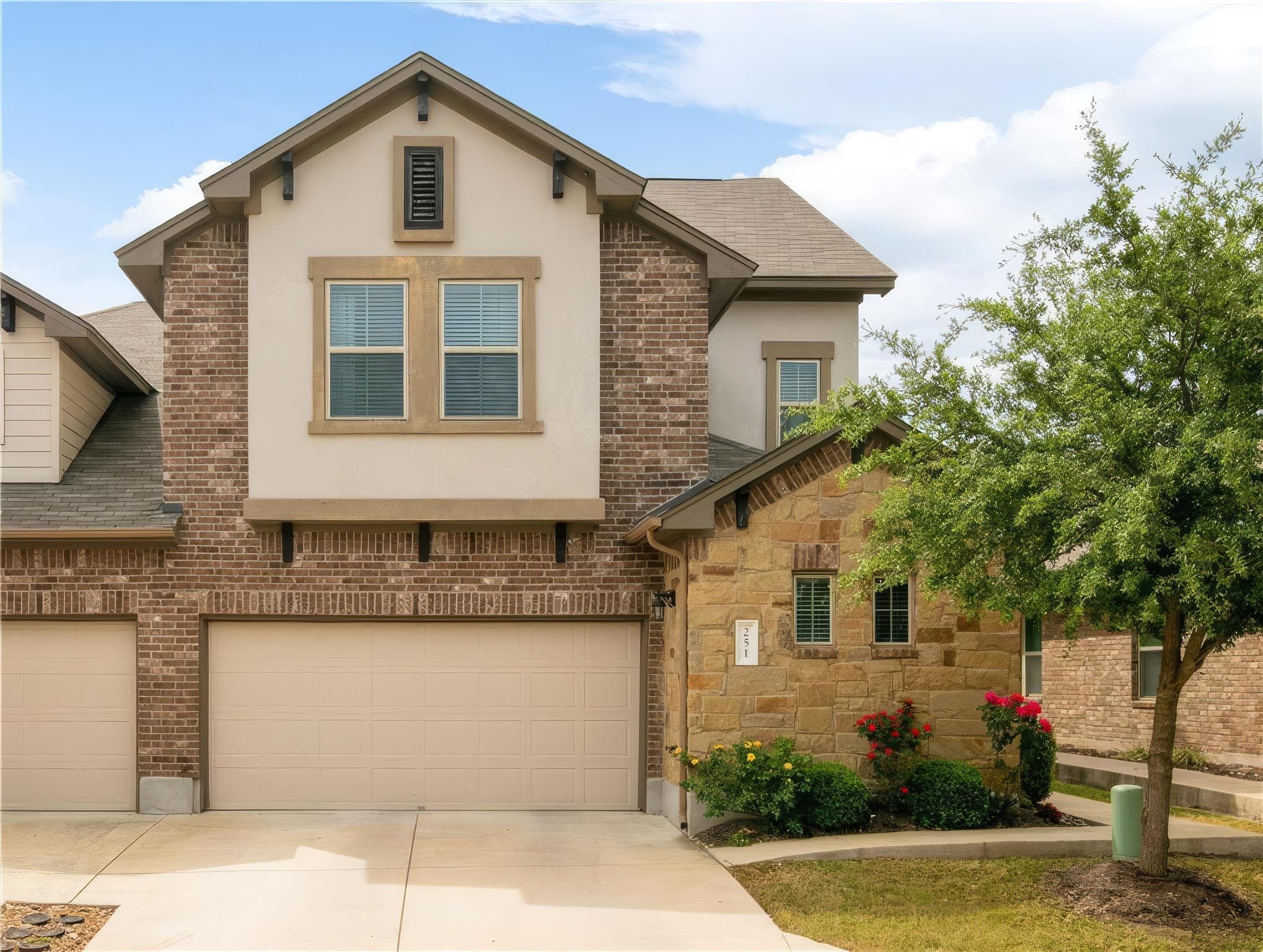 2304 S Lakeline Blvd #251