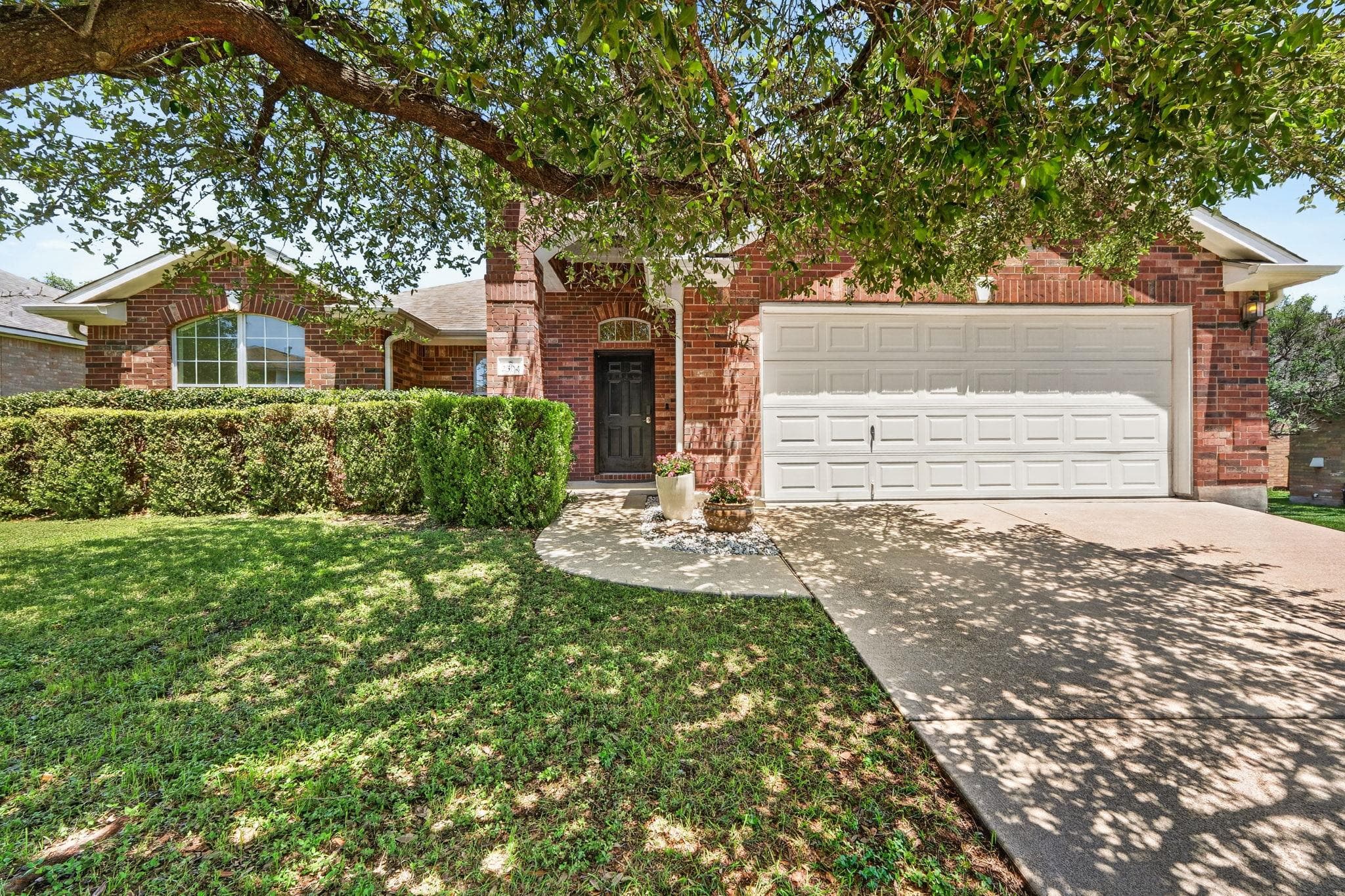 2504 Branding Iron Ln