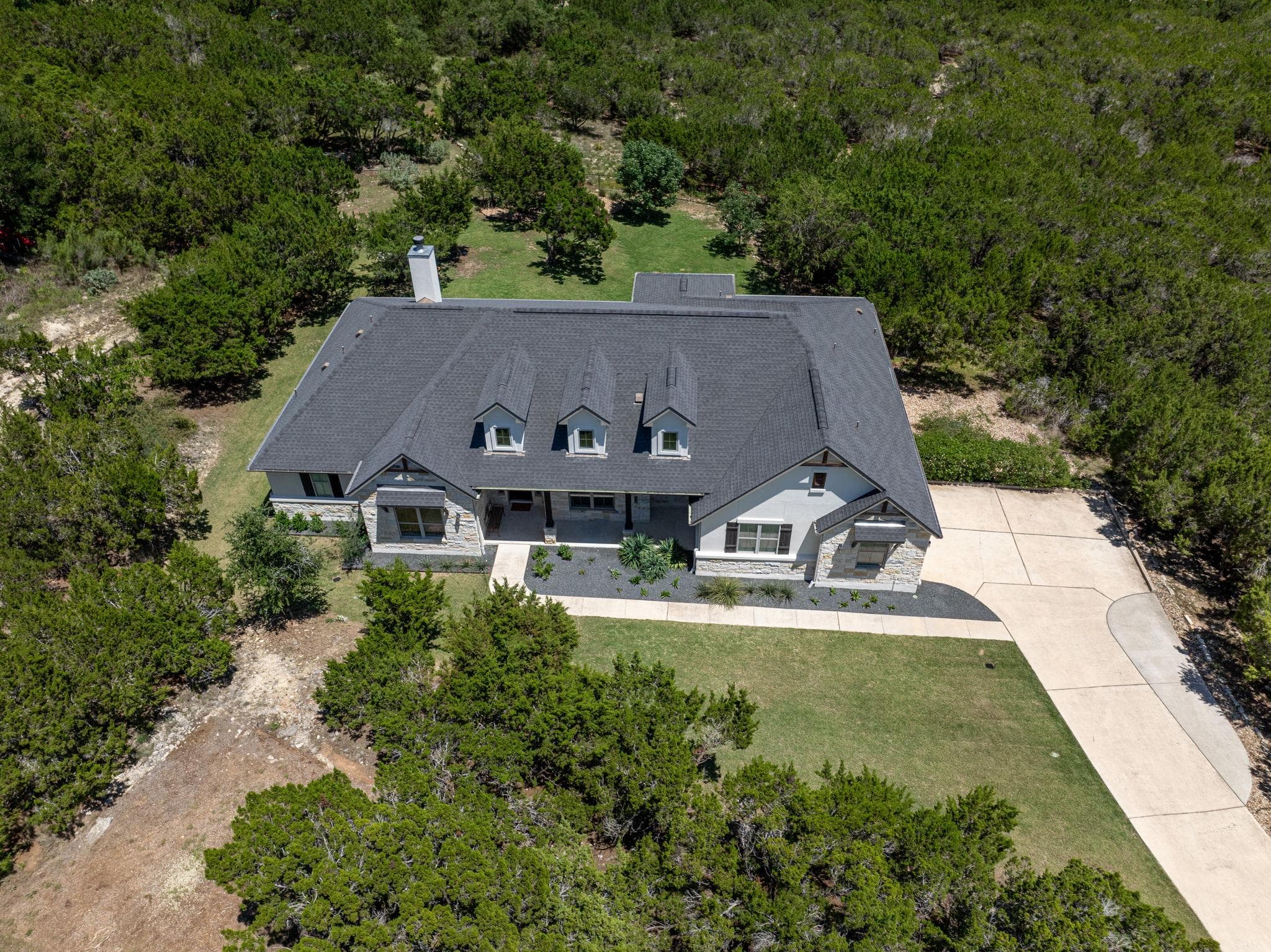 3805 Serene Hills Dr