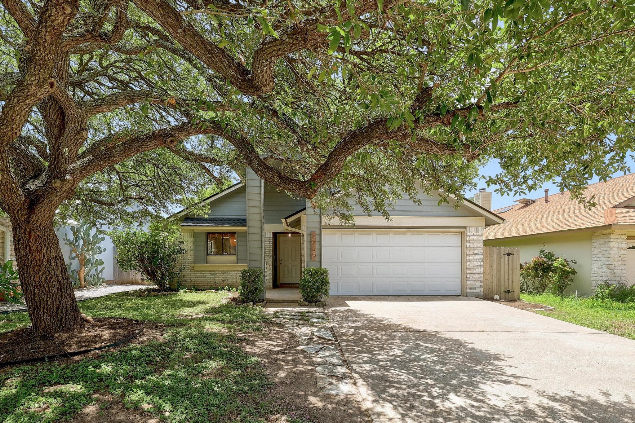 2205 Waterway Bnd