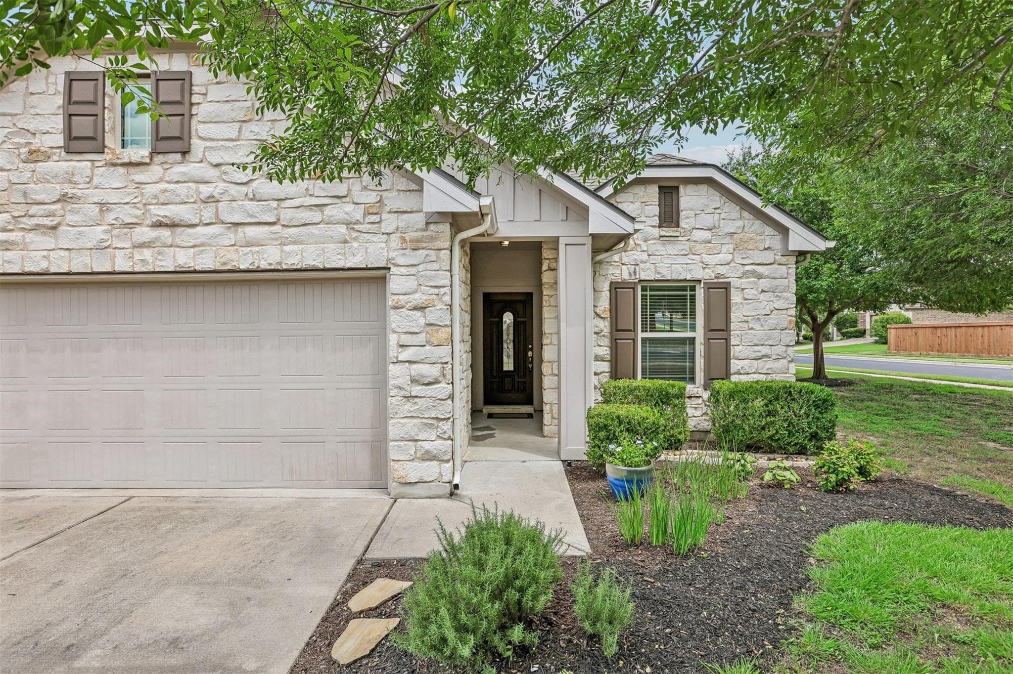 2601 Rough Berry Rd