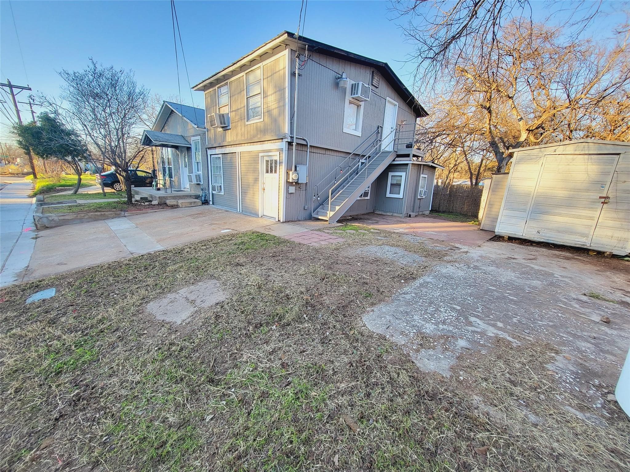 6404 Ponca St #B