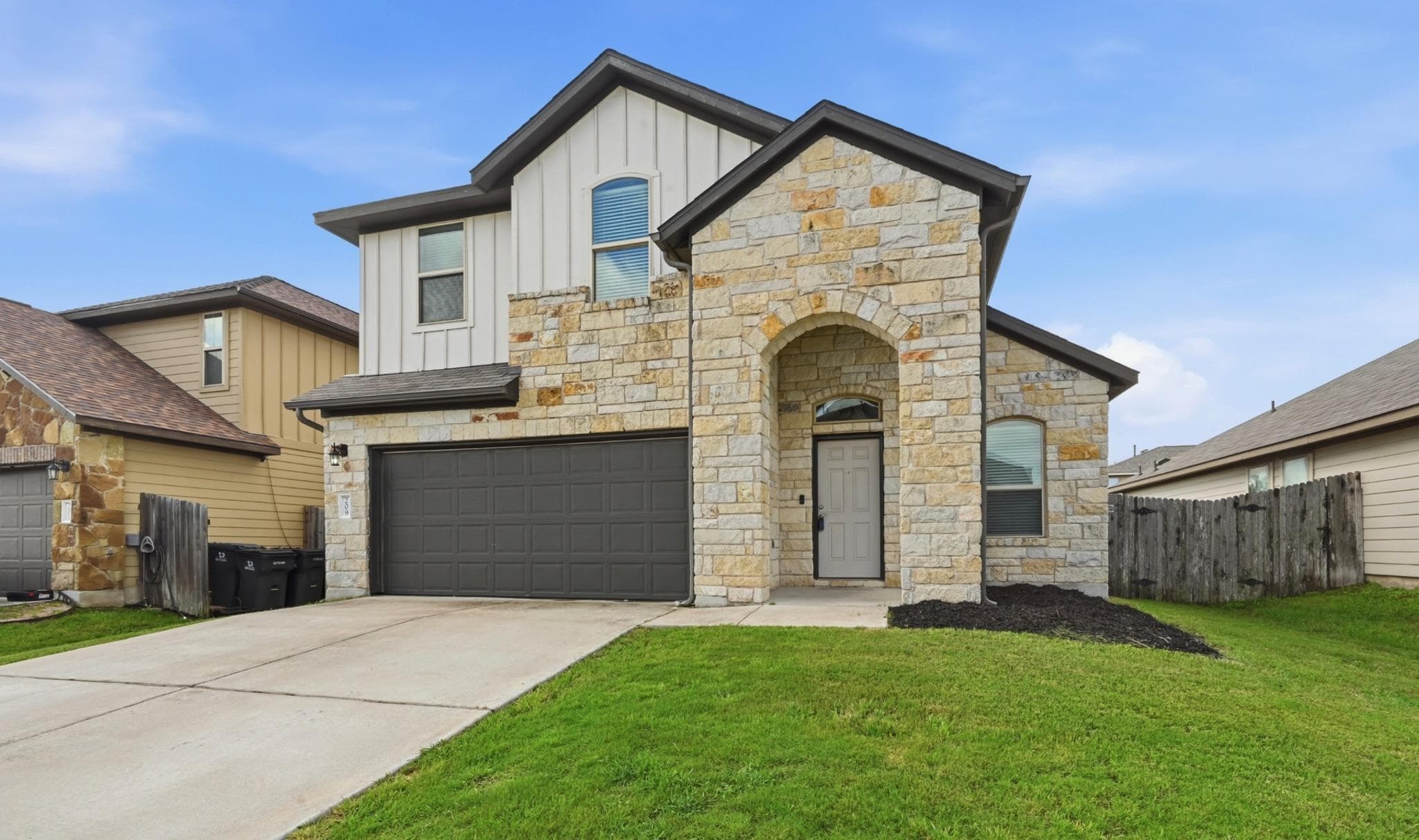 209 Noddy Rd