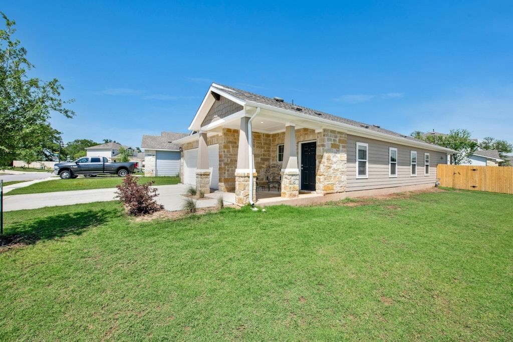 11 Bent Trail Ln