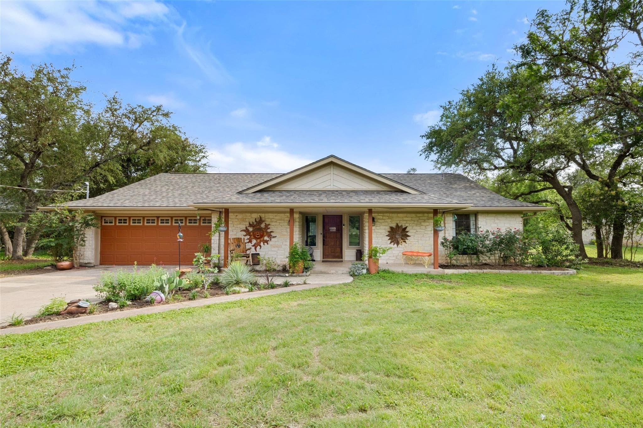 9905 Murmuring Creek Dr