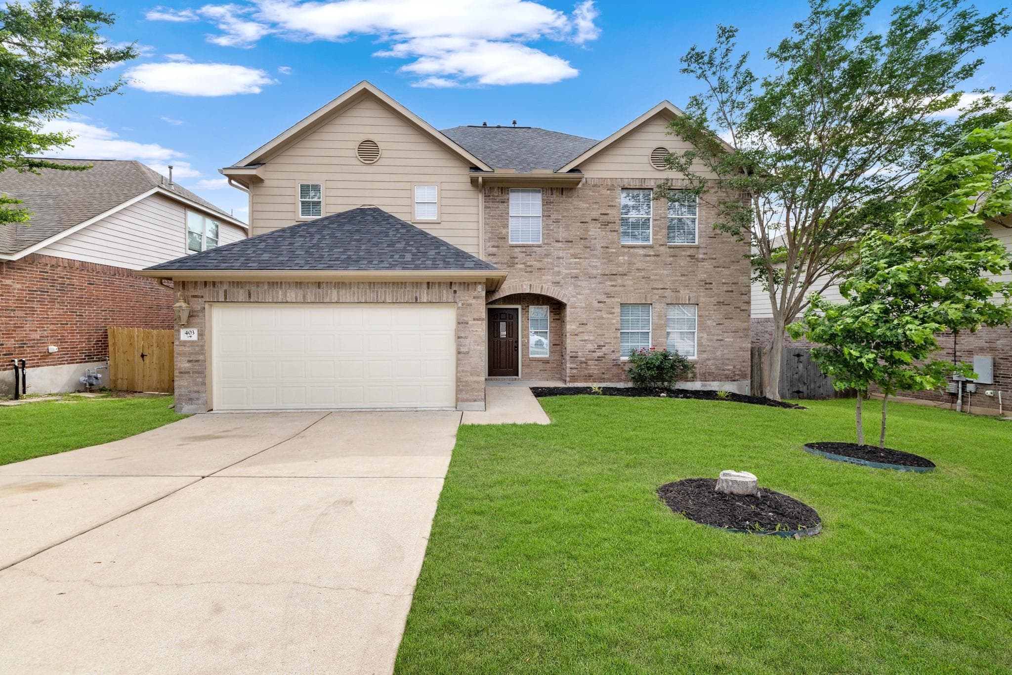 403 Red Hawk Dr