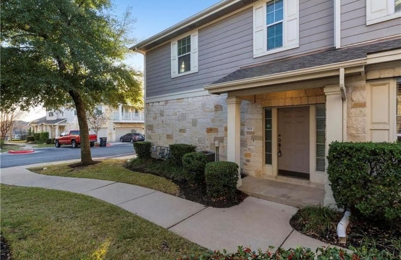 1900 Scofield Ridge Pkwy #3101