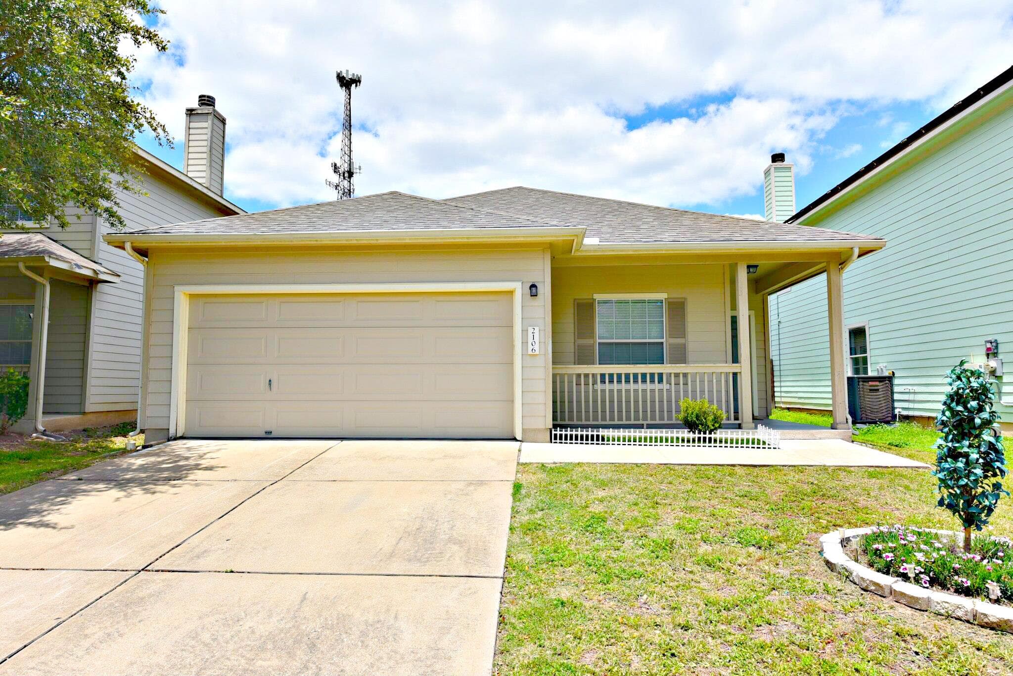 2106 Charlotte Estates Dr
