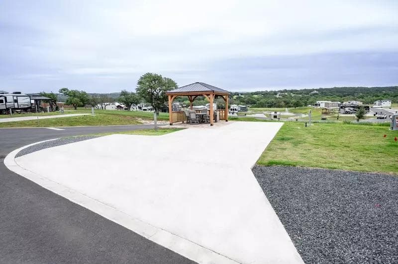 5386 Ranch Road 1376 Rd #40